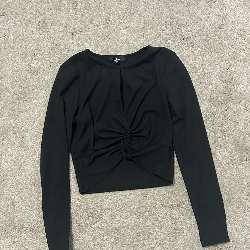 Lulu's Black Twist Front Crop Top